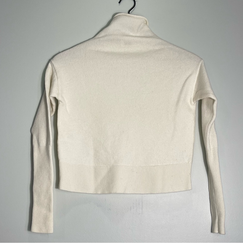ARITZIA WILFRED Women's Cropped MockTurtleneck 100% Wool Sweater Ivory Size XXS - Picture 2 of 8